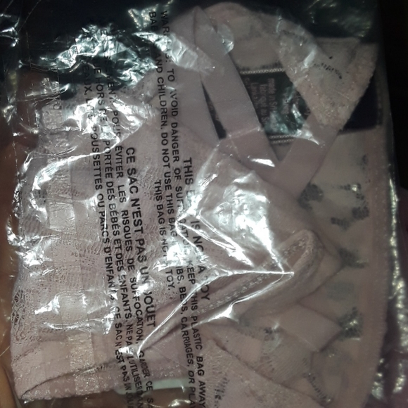 Victoria's Secret lace thong xl - Picture 4 of 4